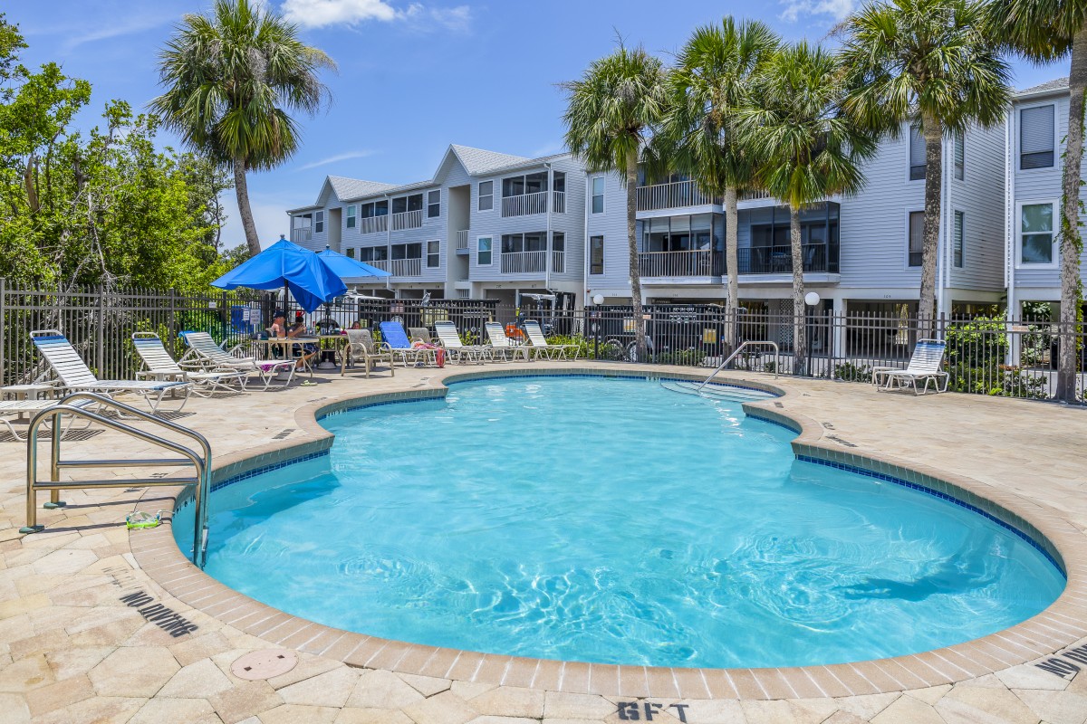 Island Vacation Properties-Cove At Sandy Pointe 208-1