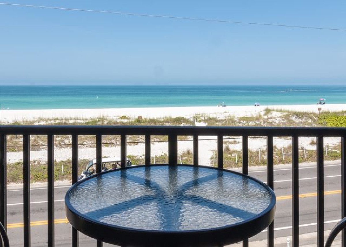Bridgeport Condo 204 Bradenton Beach, FL Island Vacation Properties