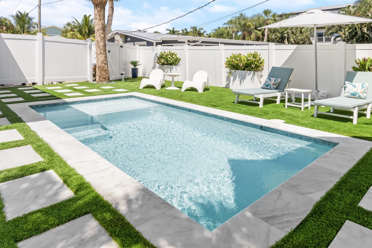 Island Vacation Properties-WHILE AWAY 2 Units -1