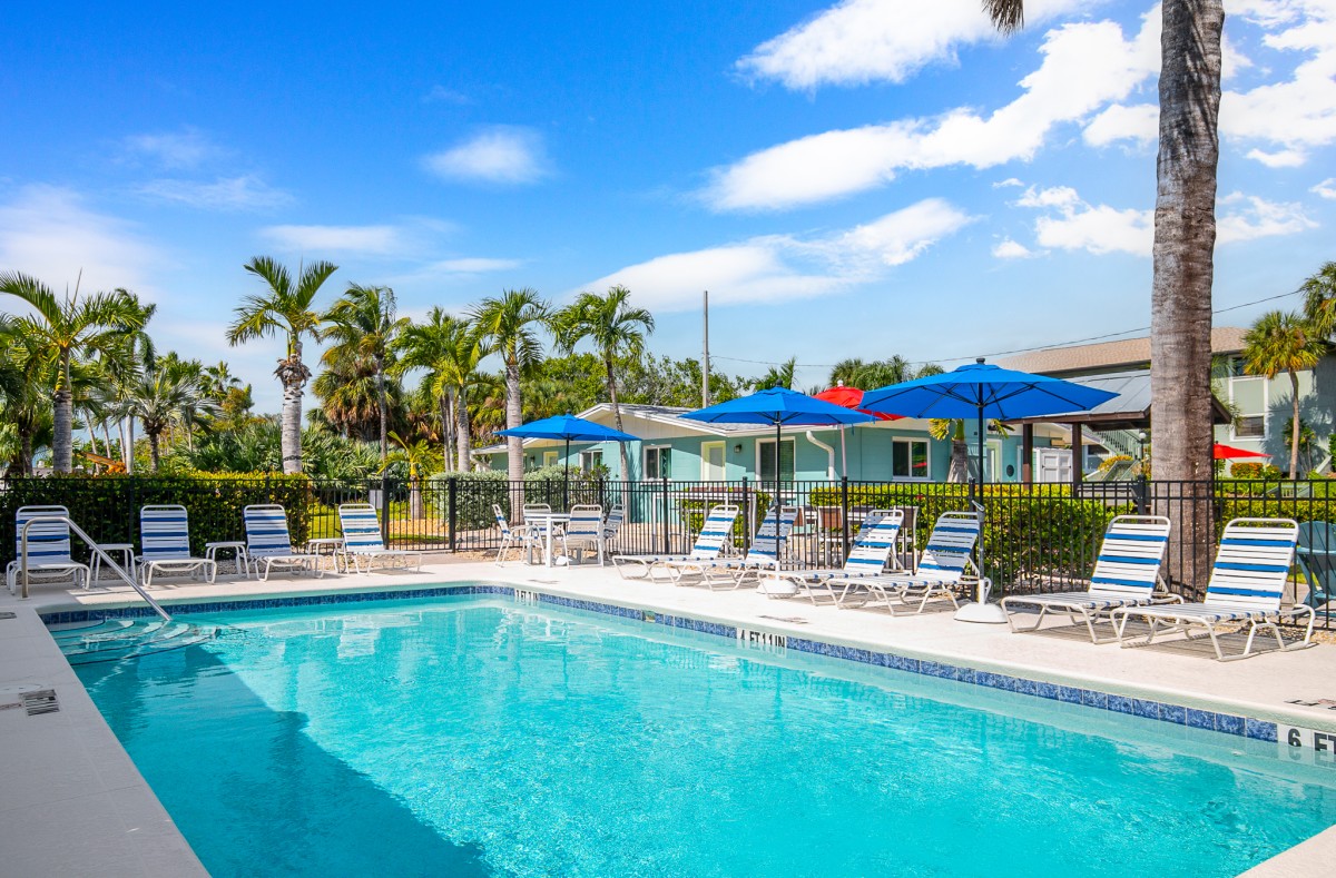 Island Vacation Properties-MI Happy Place-4 Units -1