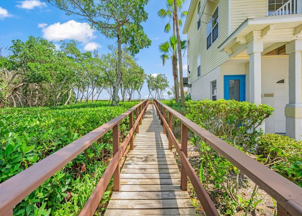 The Point at Bermuda Bay Club Bradenton Beach, FL Island Vacation