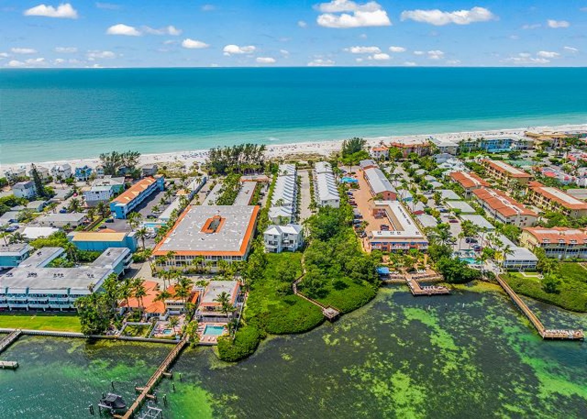 Bermuda Bay Club Bradenton Beach