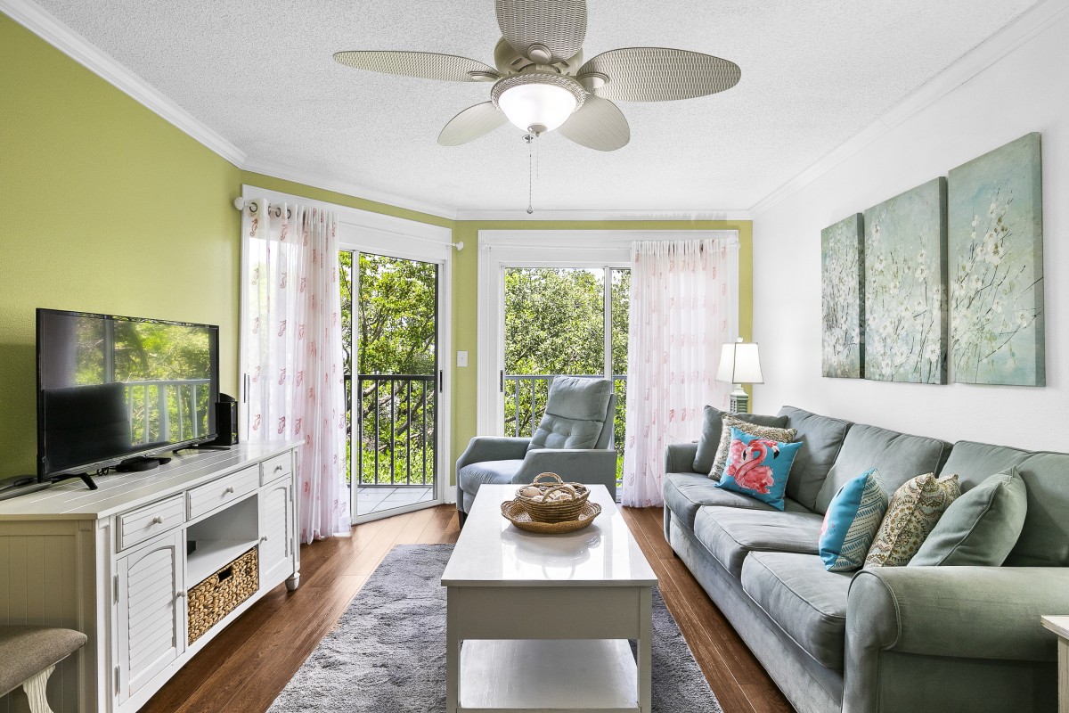 Cove at Sandy Pointe 112 Holmes - 5834110510 