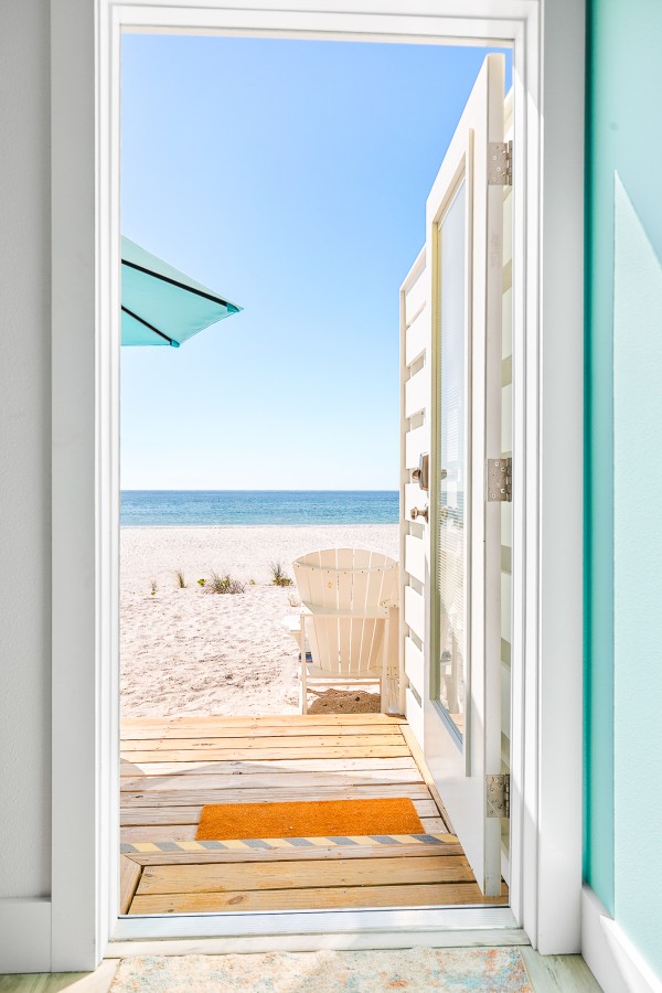 Island Vacation Properties-Four Beach Lovers 1-1
