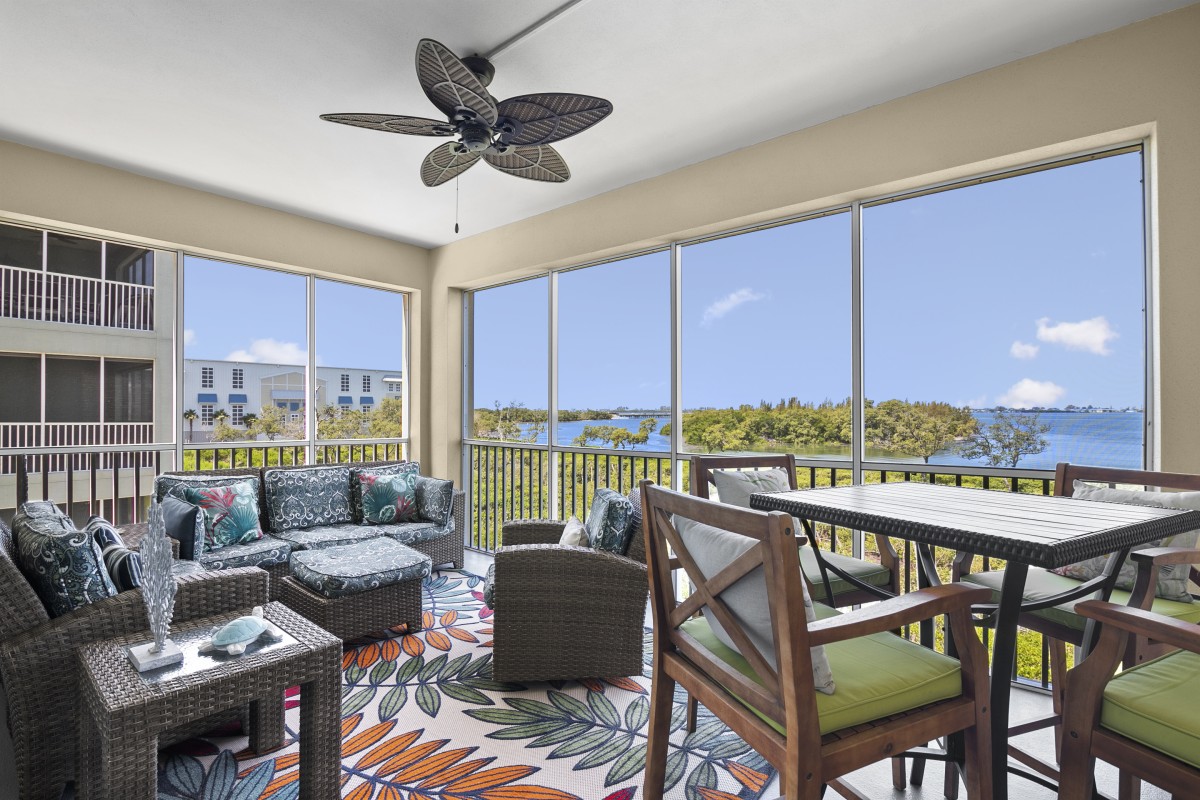 Island Vacation Properties-The Sunset Retreat at One Particular Harbour 384-202-1