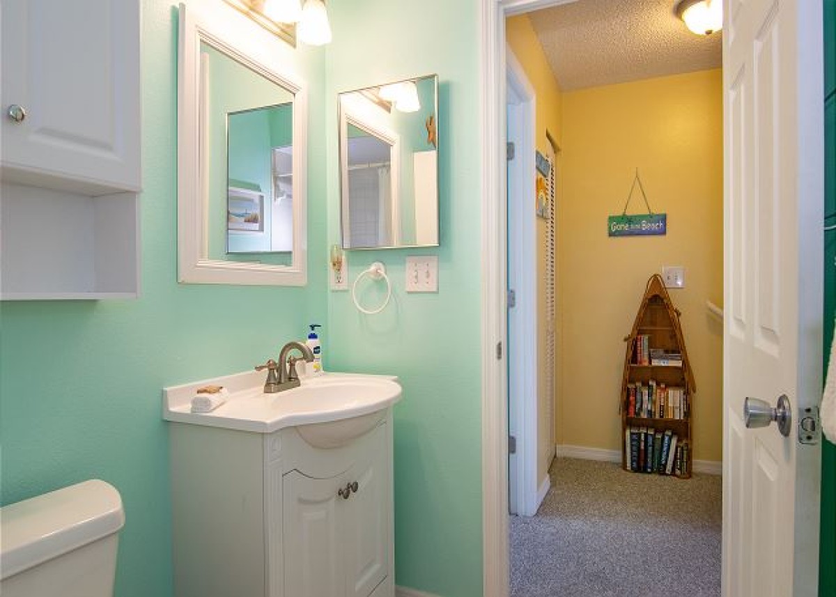 Fountainhead Condo 3 Holmes Beach, FL Island Vacation Properties