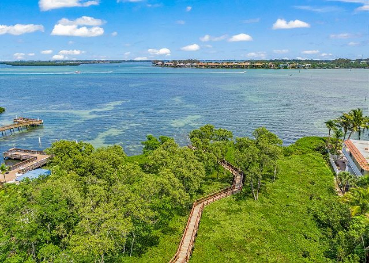The Point at Bermuda Bay Club Bradenton Beach, FL Island Vacation