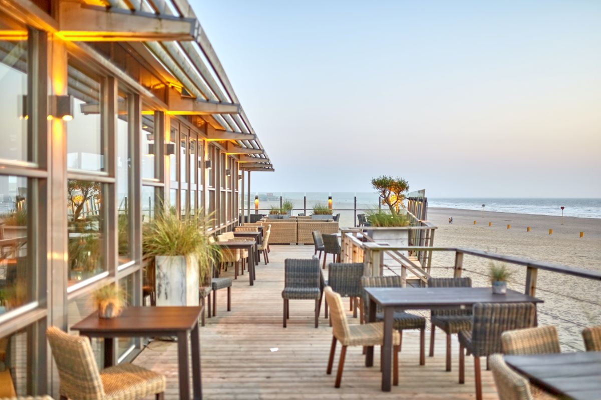 dining on siesta key beach