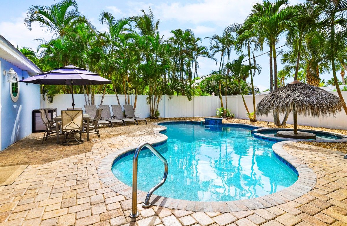 Coco Cabana private pool